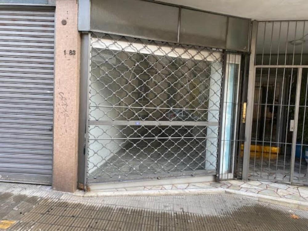Venta local comercial en Cordón, Barrios Amorín y Mercedes