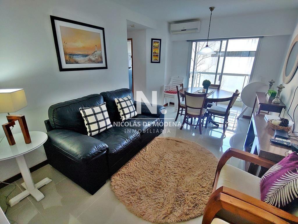 Apartamento a pasos de Punta Shopping