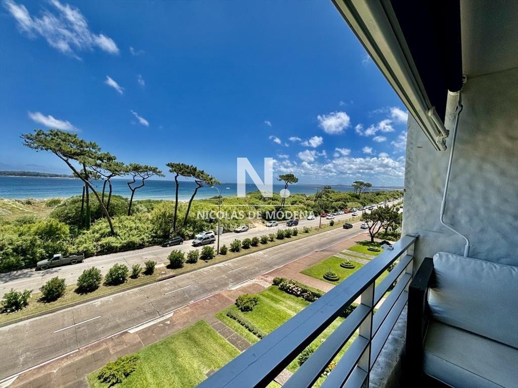 En venta apartamento de 2 dormitorios en Mansa