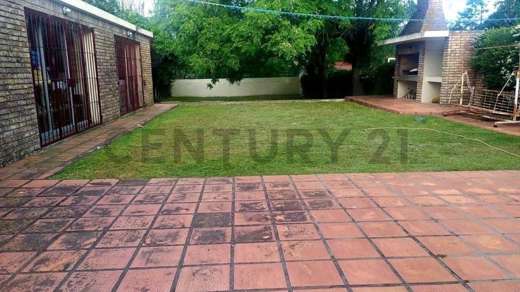 VENTA casa 100mt  Av Italia-3D-2B-Garage-986mt2-ACEPTA BA...