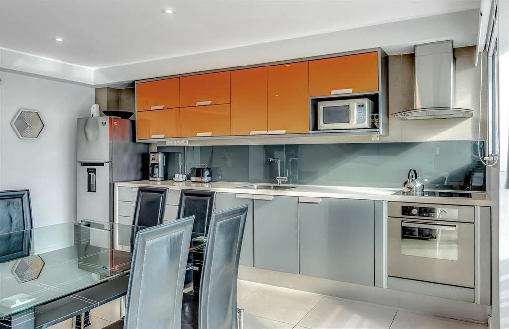 DEPARTAMENTO EN ALQUILER ALEXANDER COLLECTION