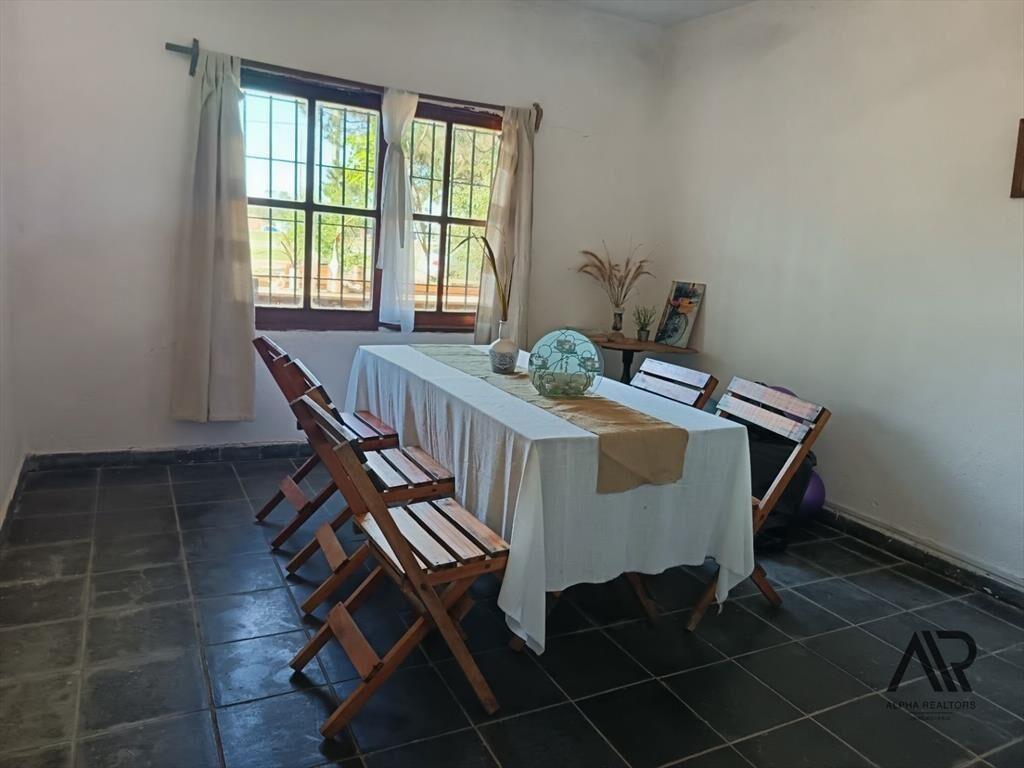 Casa en venta c/ cochera en La Capuera