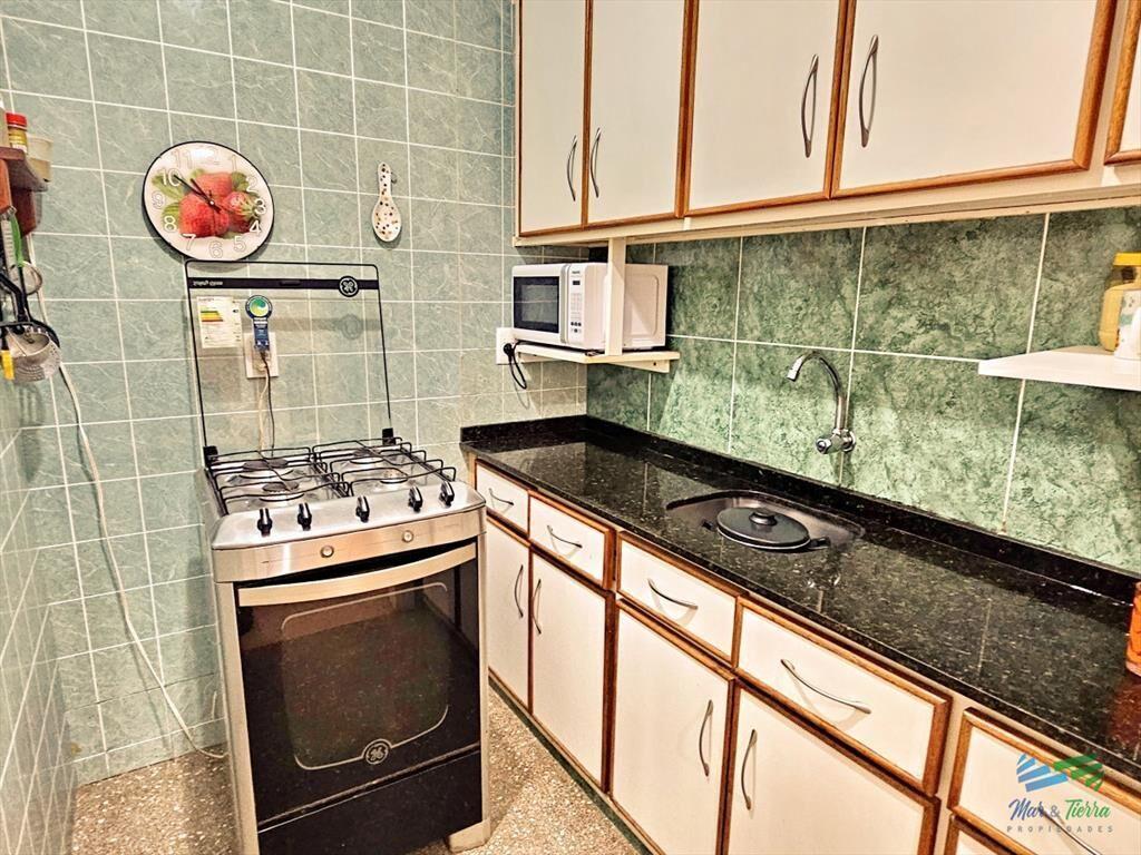 DEPARTAMENTO EN ALQUILER ANUAL, DOS DORMITORIOS, PUNTA DEL