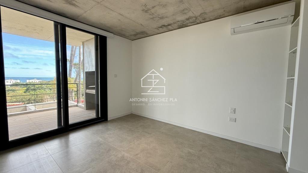 VENTA APARTAMENTO 3 DORMITORIOS JOSE IGNACIO A