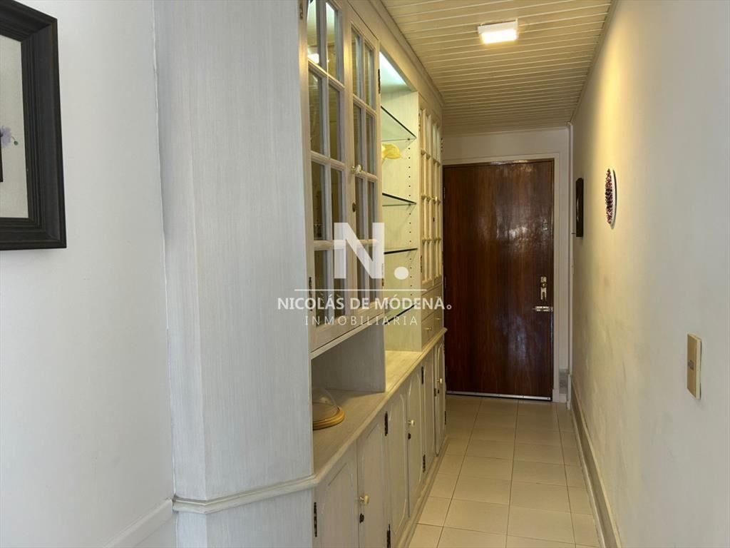 Venta de Apartamento de 3 dormitorios en la