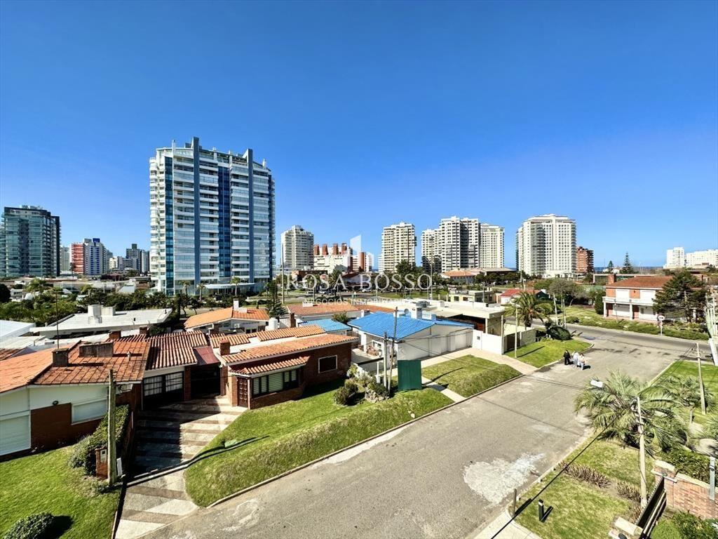Apartamento, Venta, 2 dormitorios, Punta del
