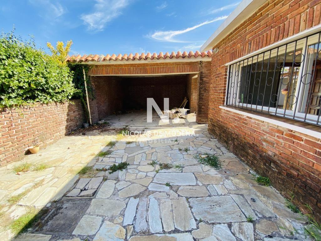 CASA A LA VENTA EN PUNTA DEL ESTE