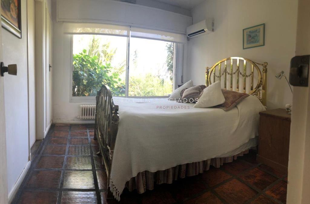 Casa en venta de 4 dormitorios en Pinares, Punta del Este.