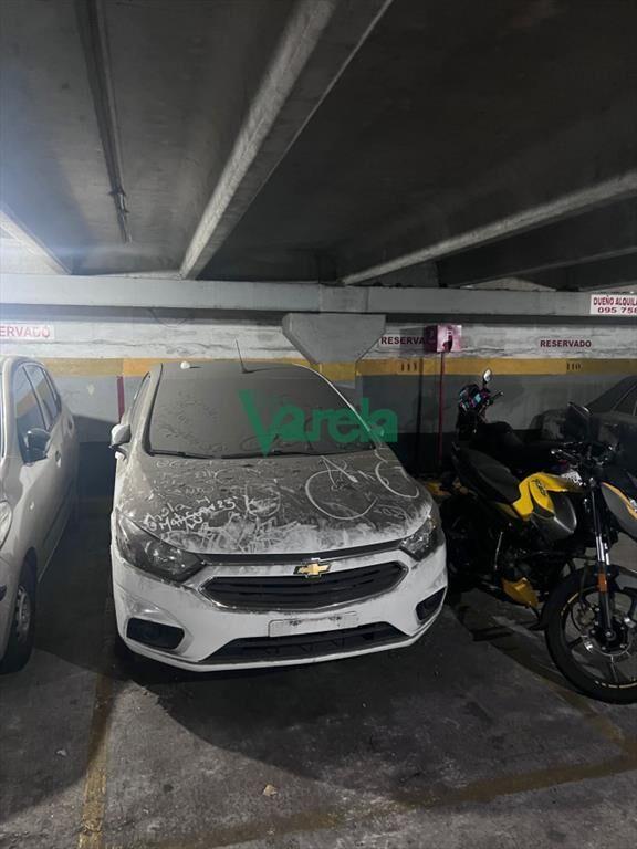 Venta Cocheras Lugar Fijo Cordon Sobre Colonia En