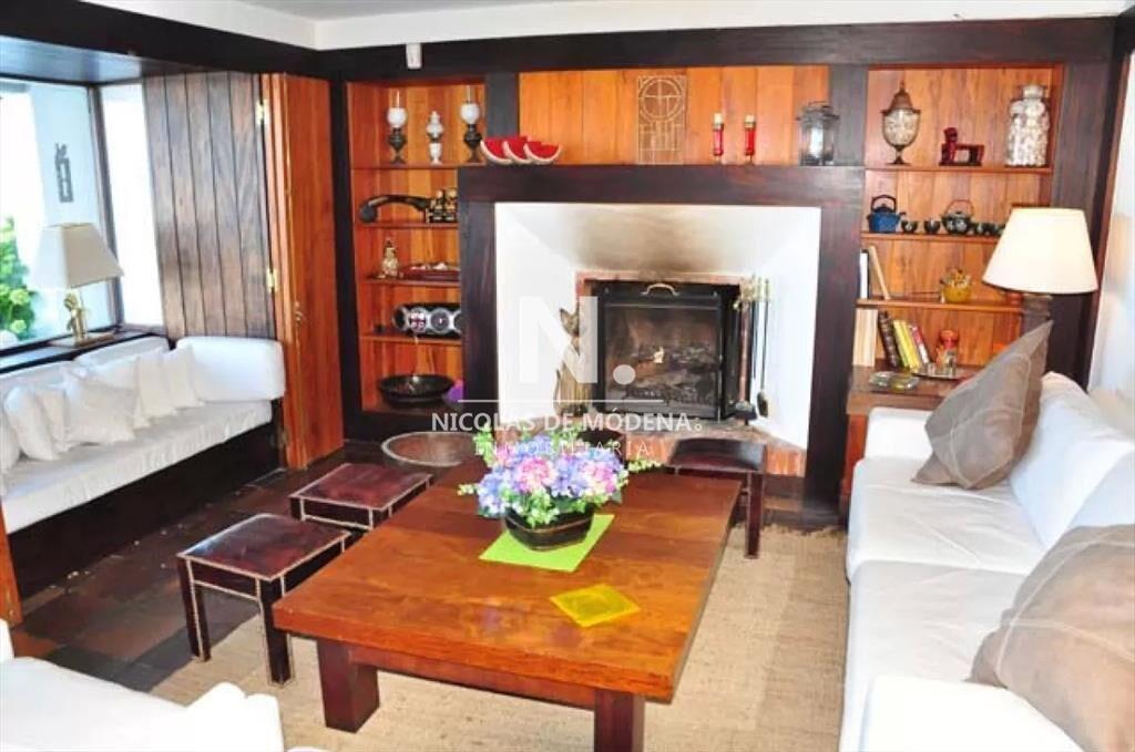Oportunidad imperdible, departamento de 4 en