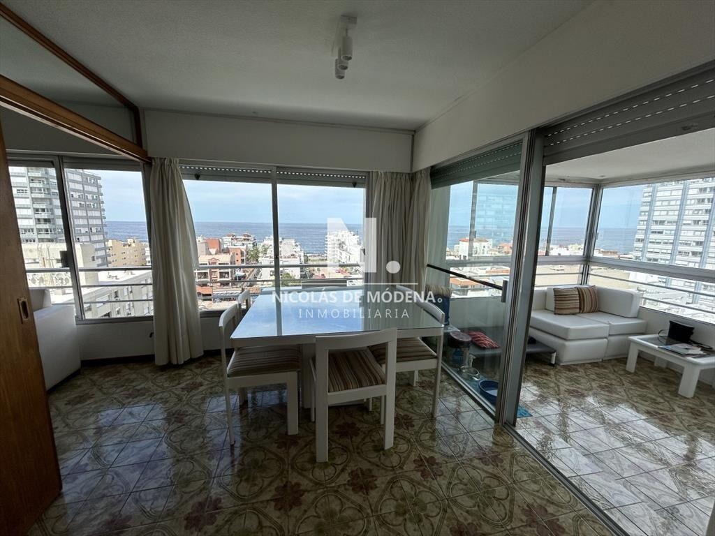 Venta Apartamento de 2 dormitorios y medio en en