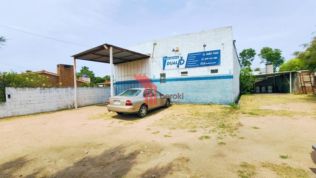 Local Nave Comercial Gran Terreno Padrón Único