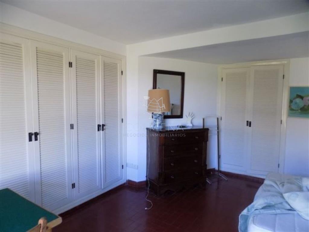 Apartamento en muy buena ubicacion en la brava, 3