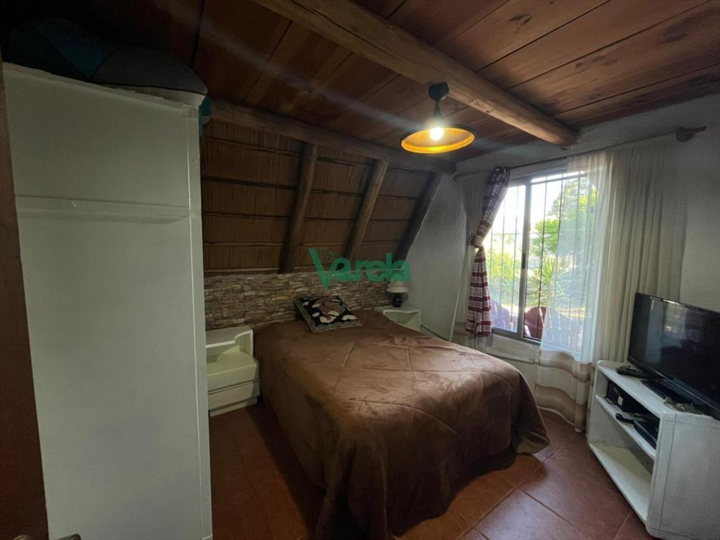 Casa de 3 dormitorios y 2 baños en La Floresta