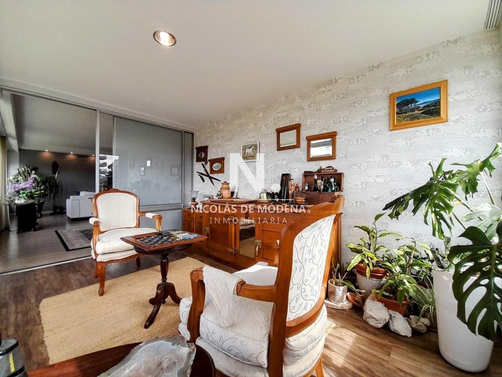 Venta Apartamento reciclado de 3 dormitorios en