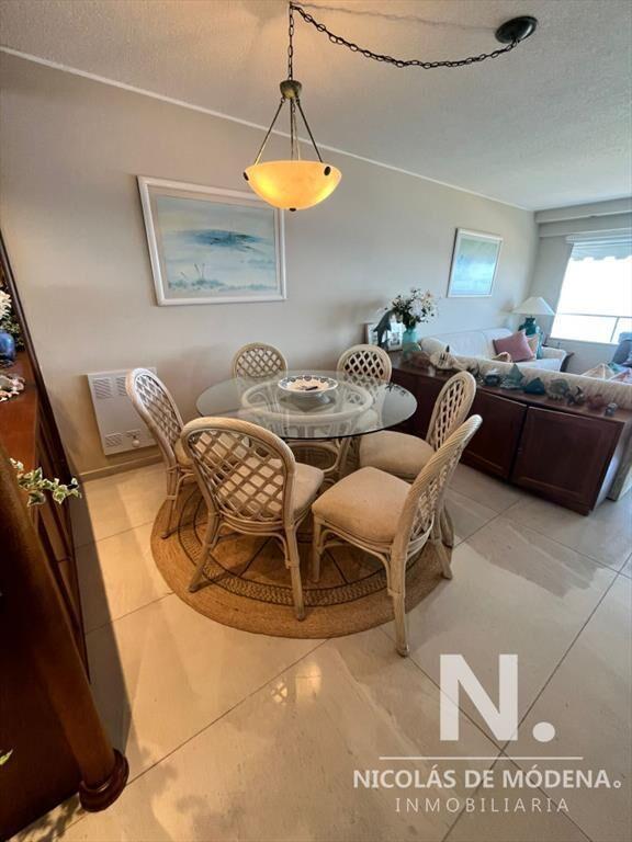 Departamento en venta en torre Tunquelen II frente a Playa