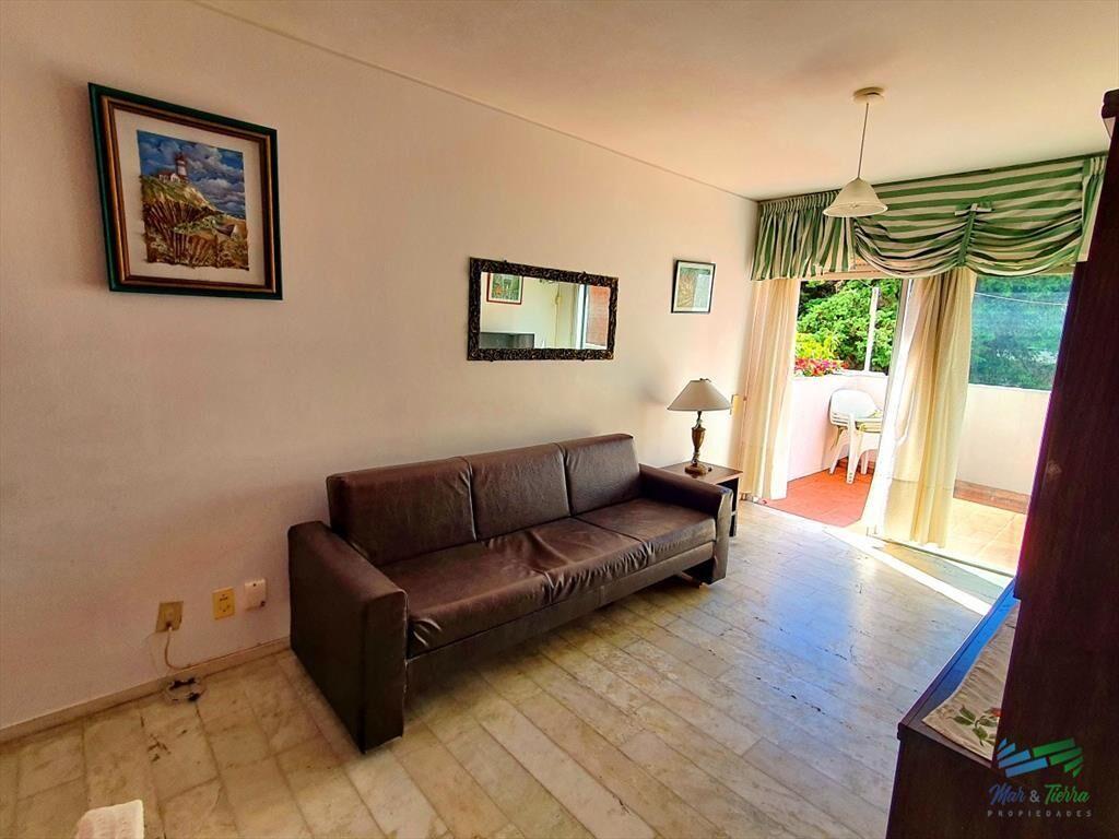 En venta apartamento 2 dormitorios con buena y en