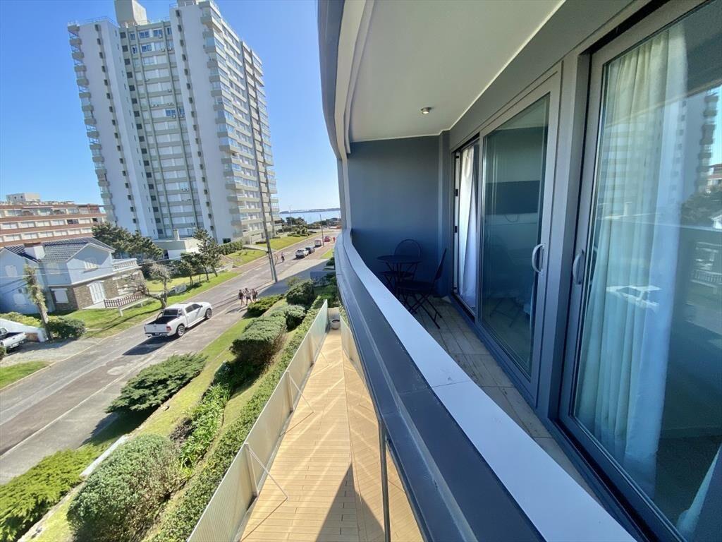 VENTA APARTAMENTO 1 DORMITORIO EDIFICIO ALEXANDER