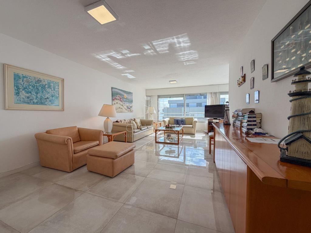 Apartamento en venta, Puerto Punta del Este
