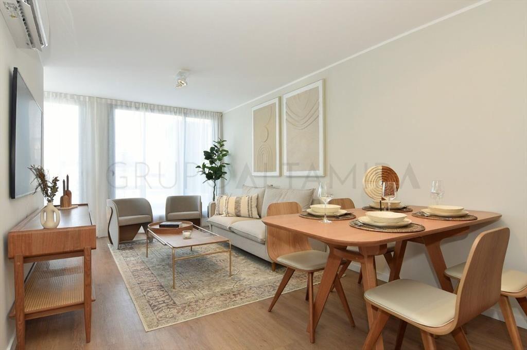 VENTA APARTAMENTO 3 DORM POCITOS PATIO