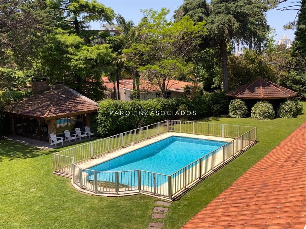 Hermosa Chalet en venta, Mansa.