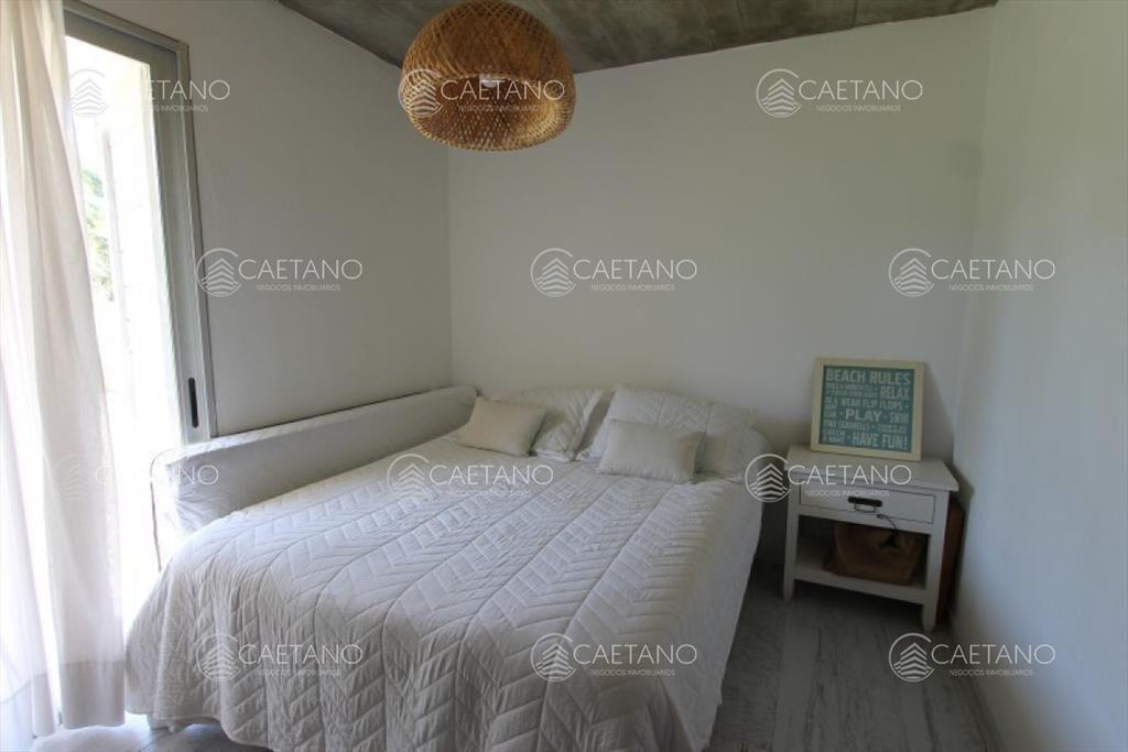 Casa 3 dormitorios en alquiler temporal Montoya