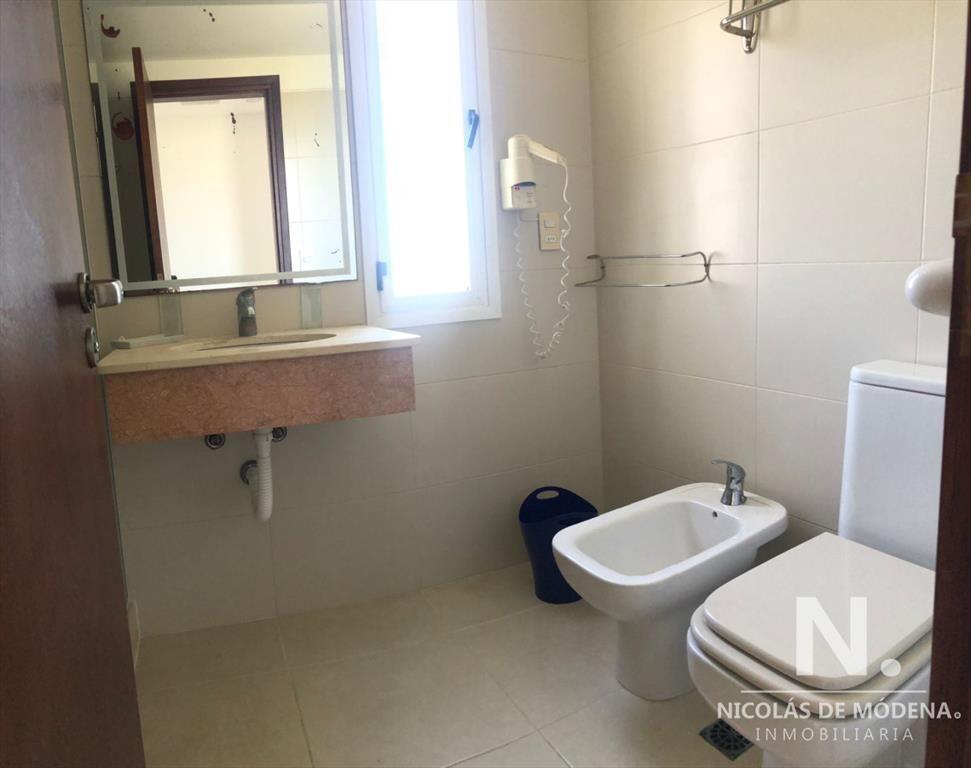 Venta de apartamento de dos dormitorios en Punta del Este