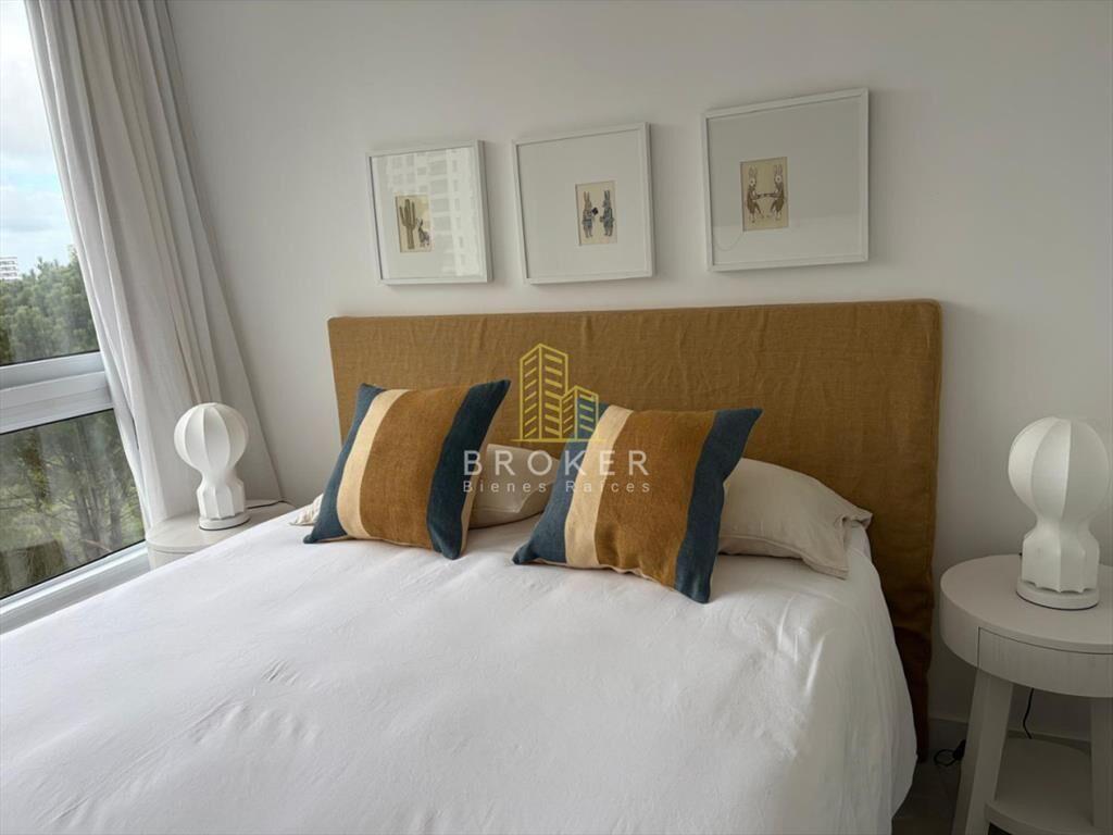 Venta de hermoso apartamento de 2 dormitorios y 2