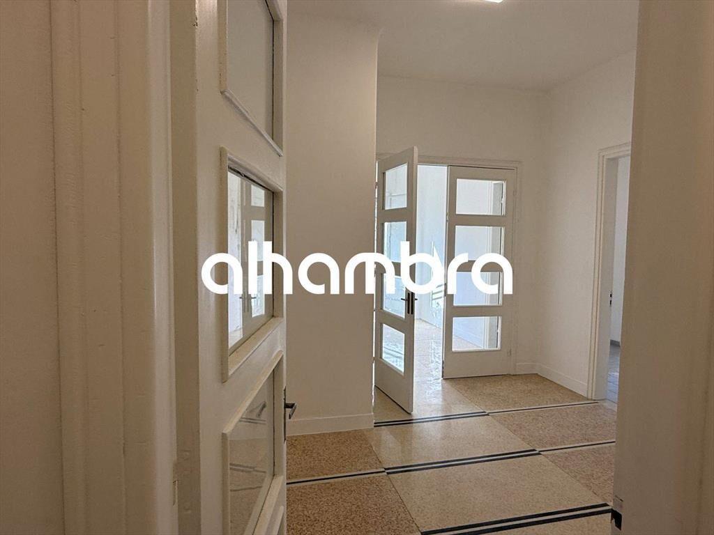 Apartamento en Alquiler