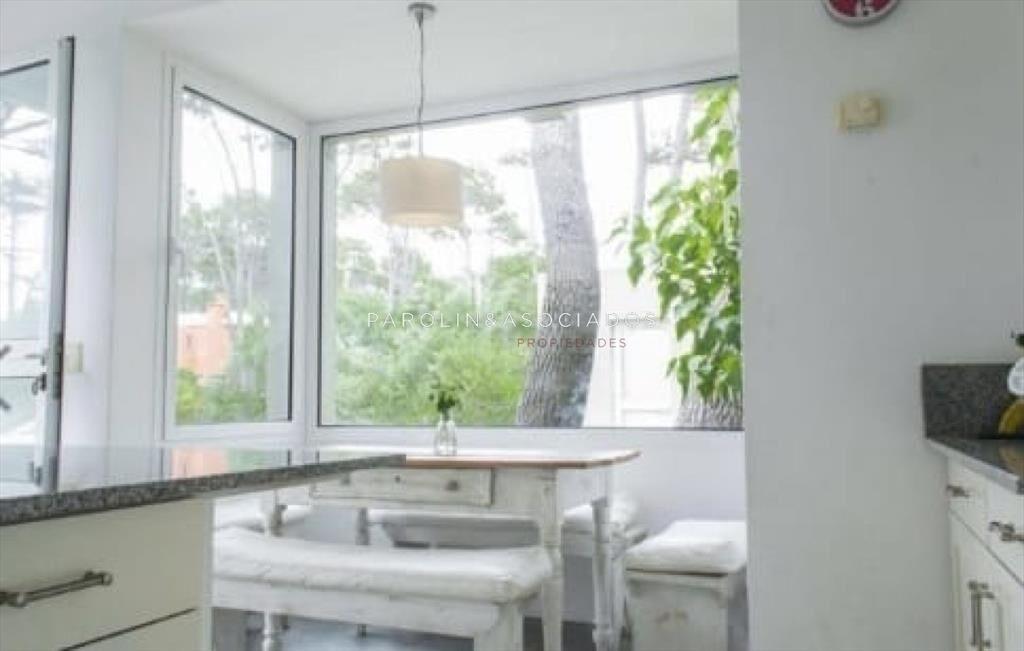 Casa de 3 dormitorios en venta en Laguna Blanca