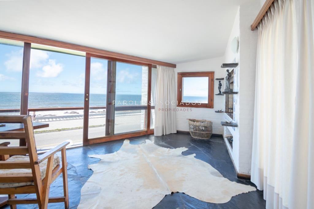 Casa en venta de 6 dormitorios en Penisula, Punta del Este.