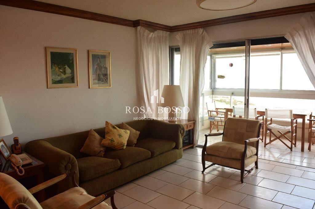 Apartamento en Peninsula, 3 dormitorios *