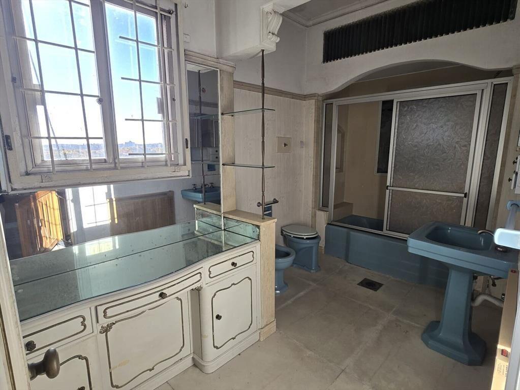 De categoría, penthouse, duplex, 3 garajes!!