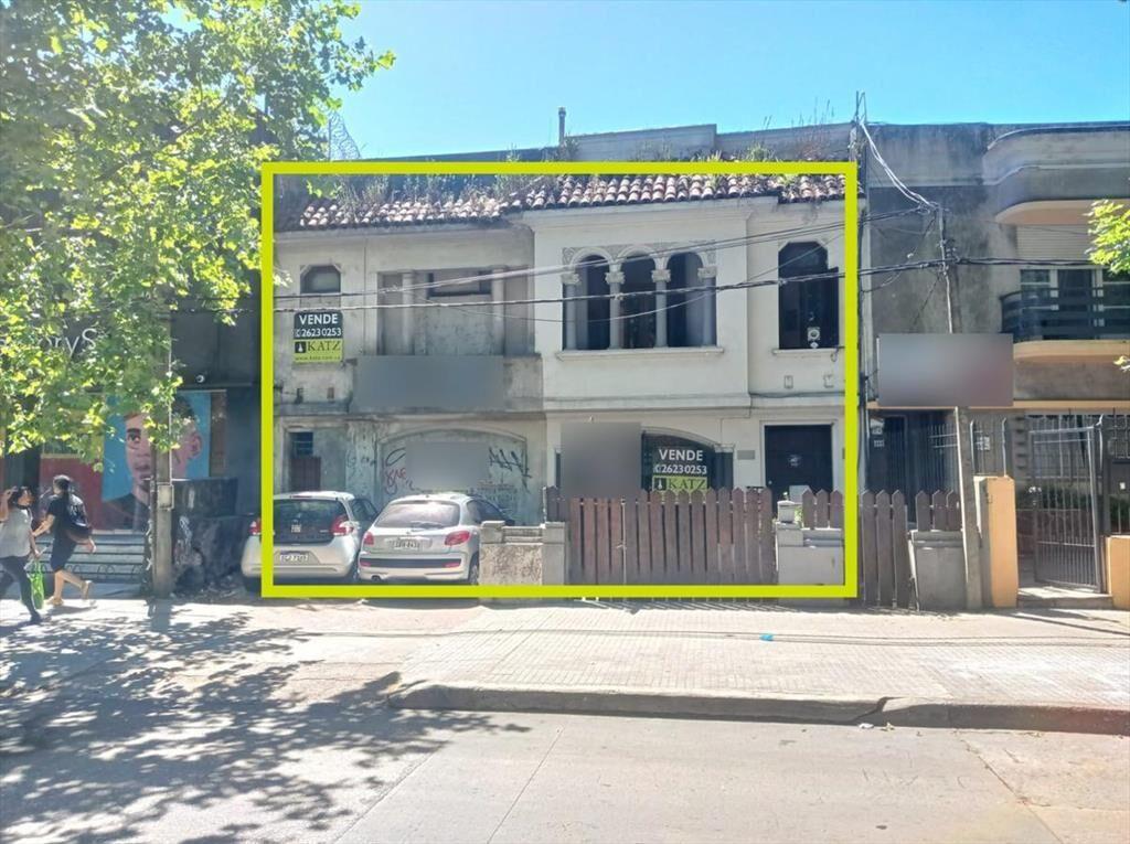 terreno- 8 de octubre y Abreu. Padrones 429685 y 135682. 60