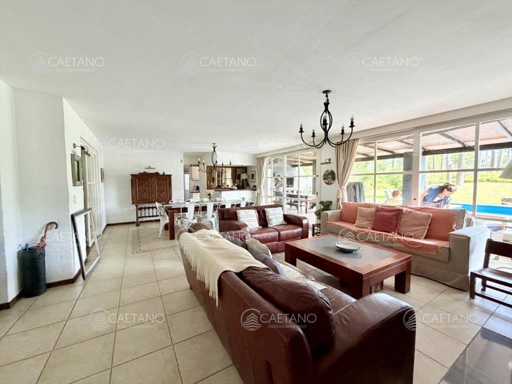 Alquiler. Casa 6 dormitorios. Punta del Este