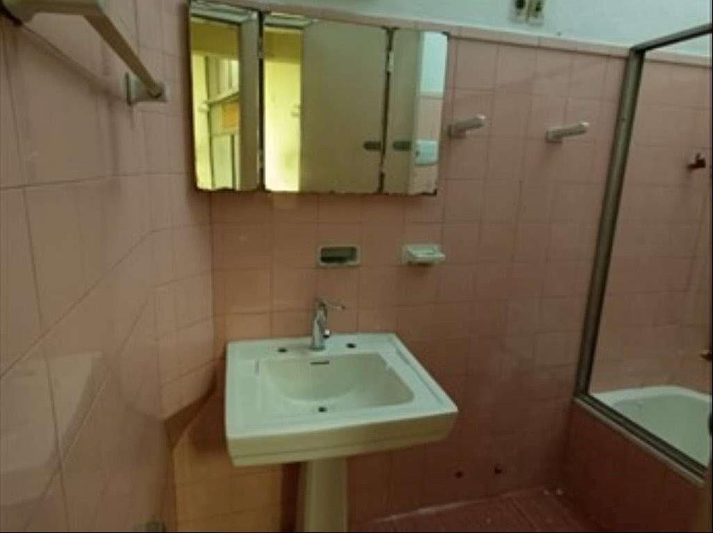 Venta Unión Local 370m2 sobre Av. 8 de octubre esquina Come