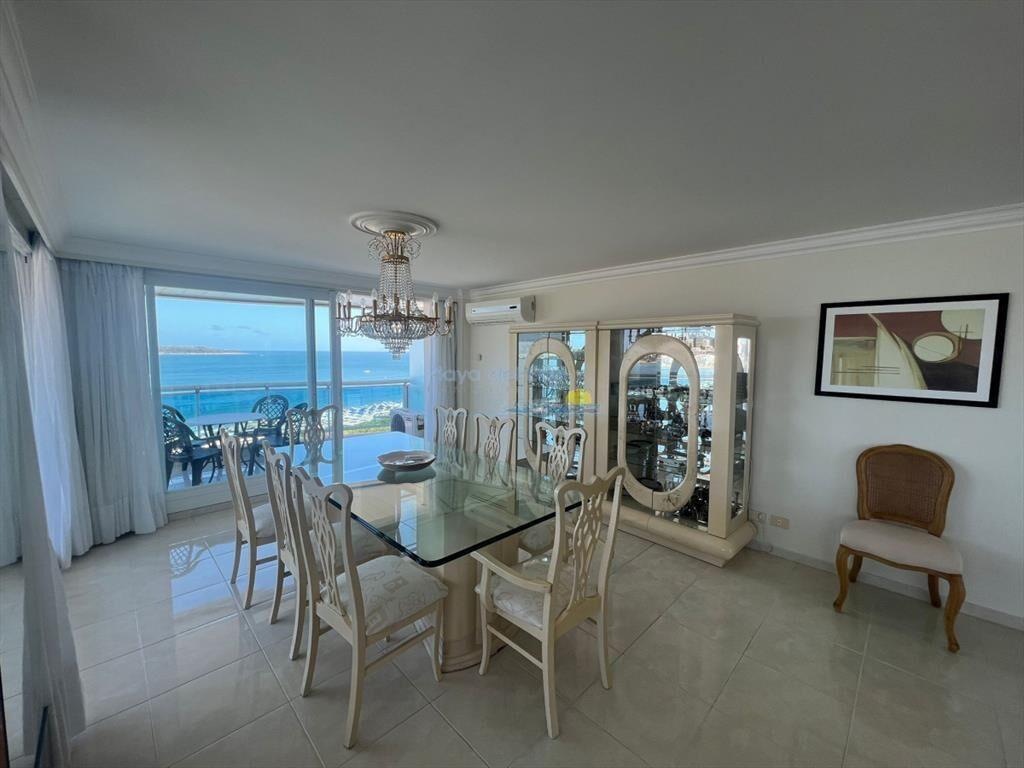Apartamento en venta de 3 dormitorios en Torre ,