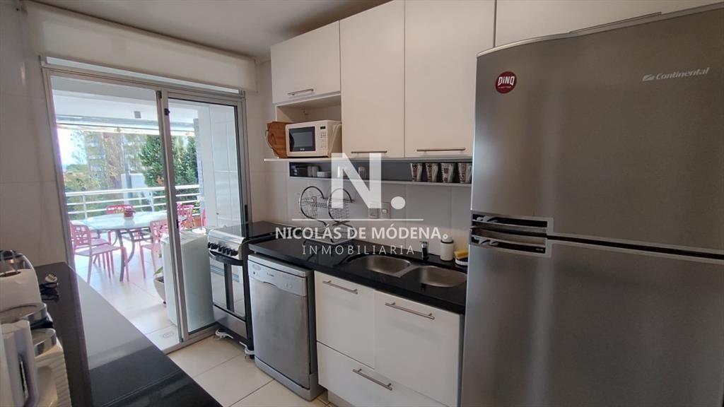 Magnifico apartamento en venta, de 3 dormitorios,