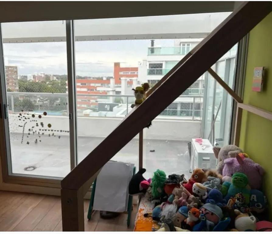 Alquiler Apartamento Penthouse Dúplex en Malvin Hermosa Vis