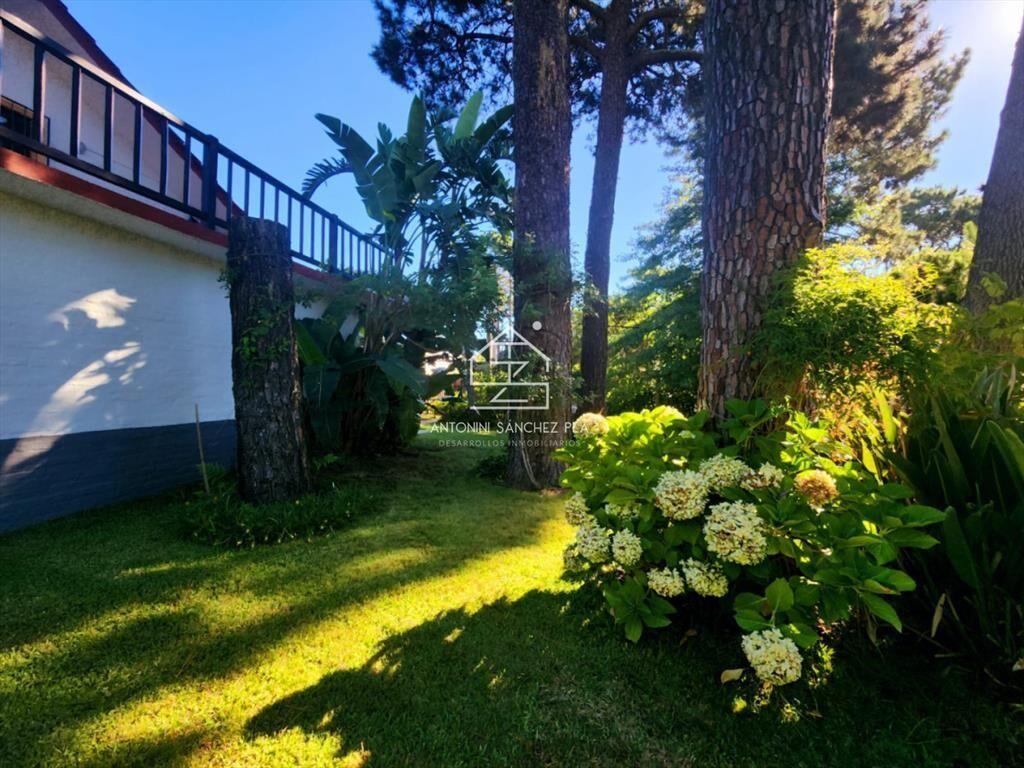 En venta casa de 3 dormitorios en Pinares, Punta
