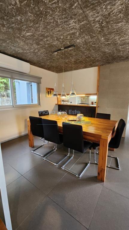VENTA CASA 4 DORMITORIOS EN BARRIO PRIVADO LA DEL