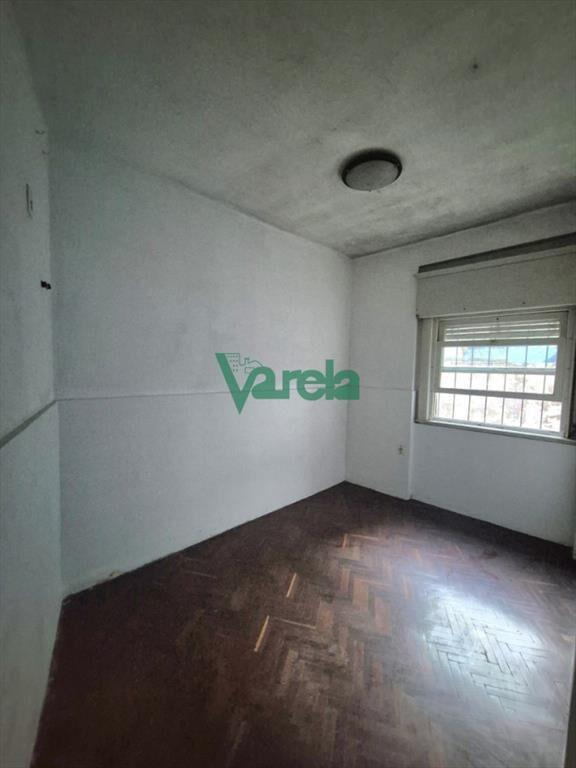 Venta apartamento planta baja con patio, 2 Cordon