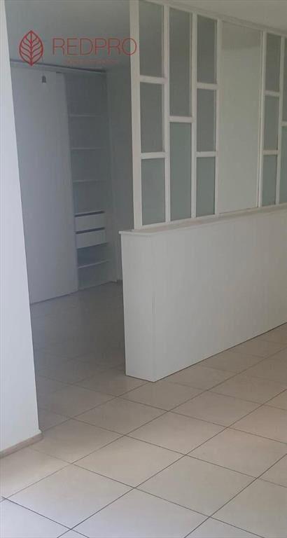 Amplio monoambiente con buena división de dormitorio | La C