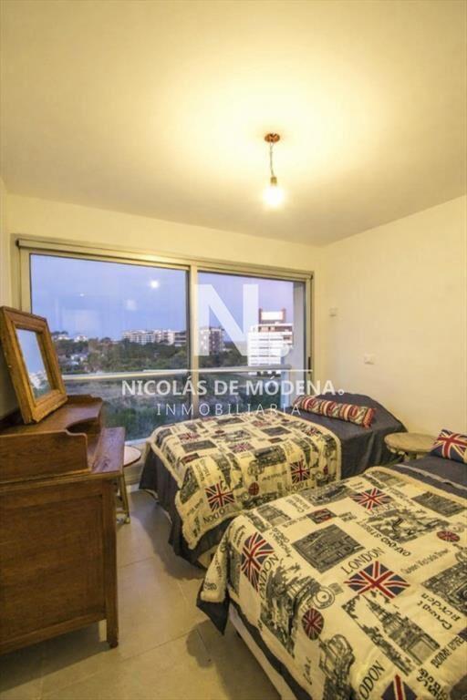 En venta en zona playera, apartamento de 3 en del