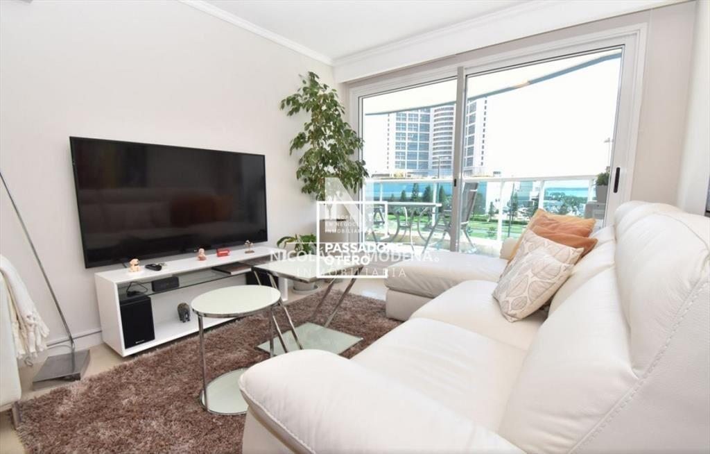 Apartamento en venta de 2 dormitorios en Punta