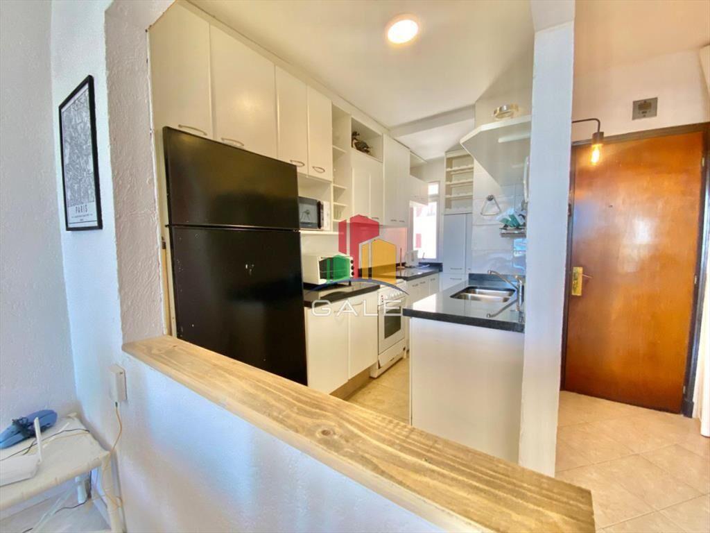 Apartamento de 2 dormitorio y medio en Primera de