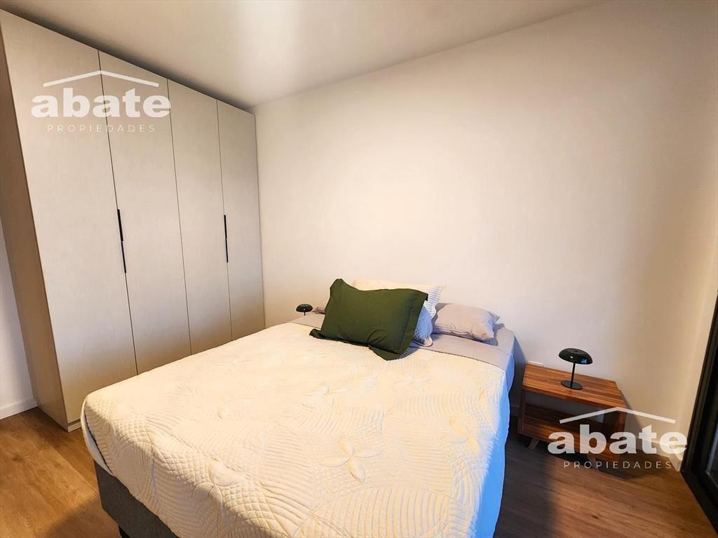 Venta apartamento de 1 Dormitorio en Pocitos piso alto con