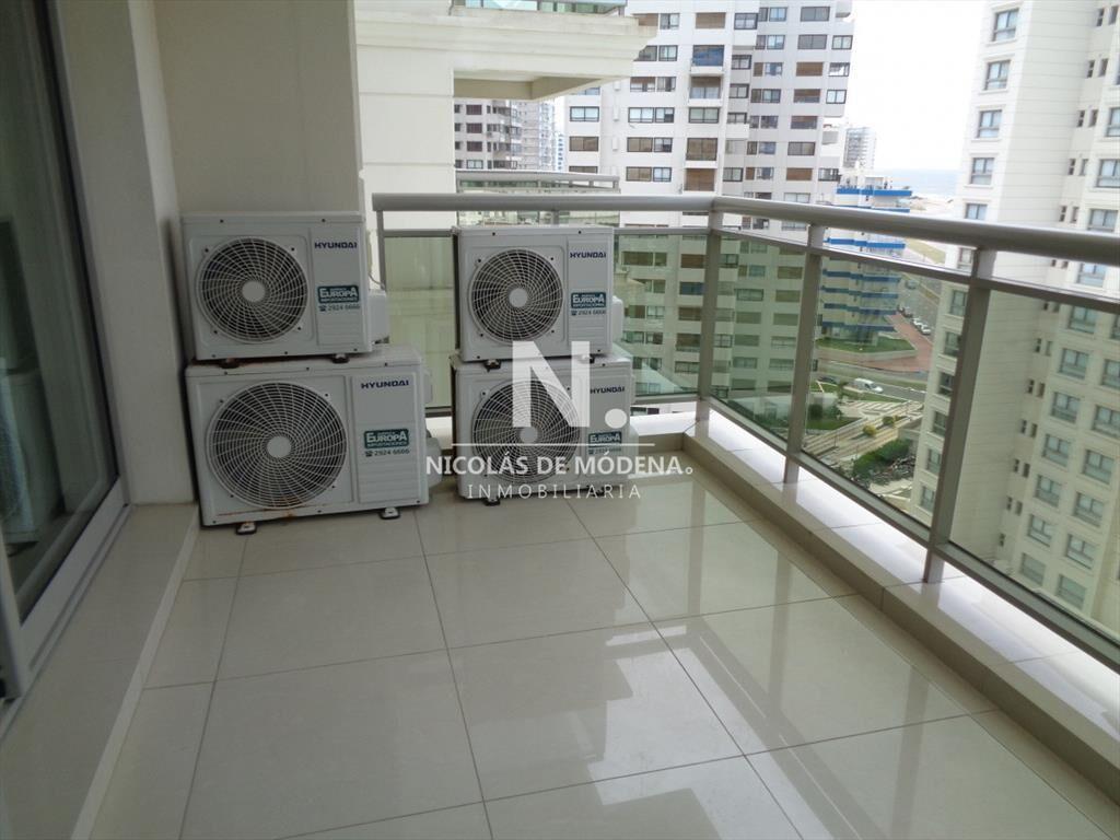 Apartamento en Brava, 3 dormitorios VENTA Y ALQUILER . Tor