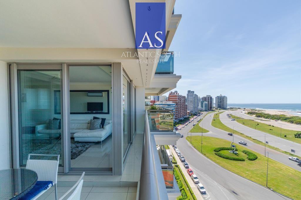 Apartamento de 3 dormitorios en suite frente al