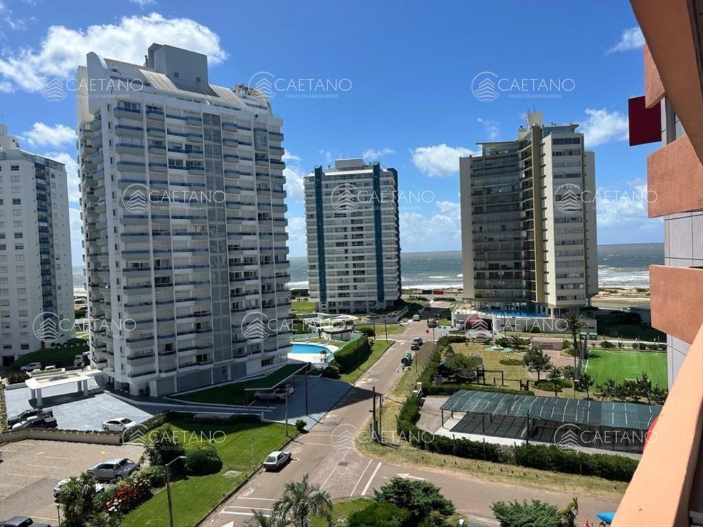 Apartamento en Venta y Alquiler, Brava, Punta del